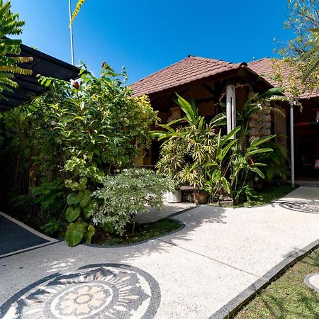 Baruna Sanur Hotel Exterior photo